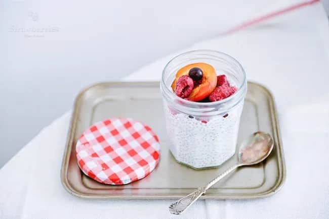 Jak zrobić pudding z chia - prosty przepis na zdrowy deser bez wyrzutów sumienia