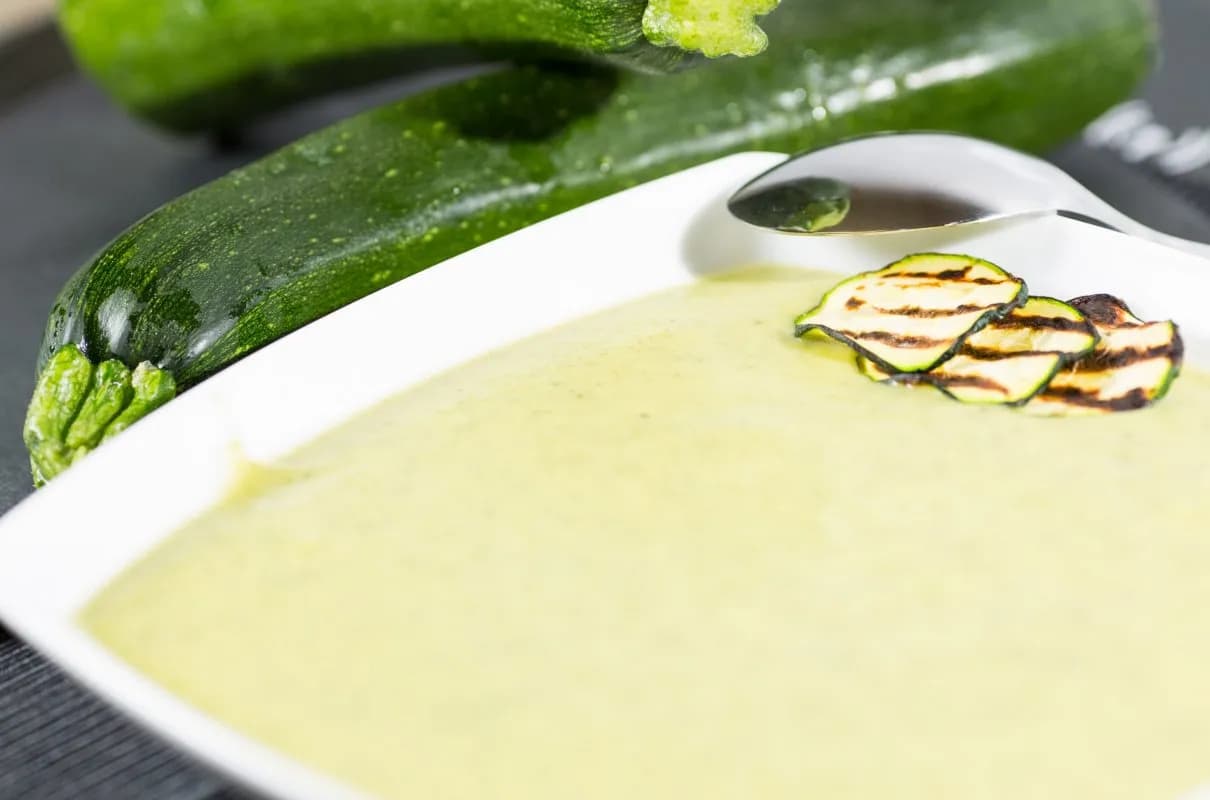 Co do zupy krem? Przepisy i składniki, które zachwycą smakiem